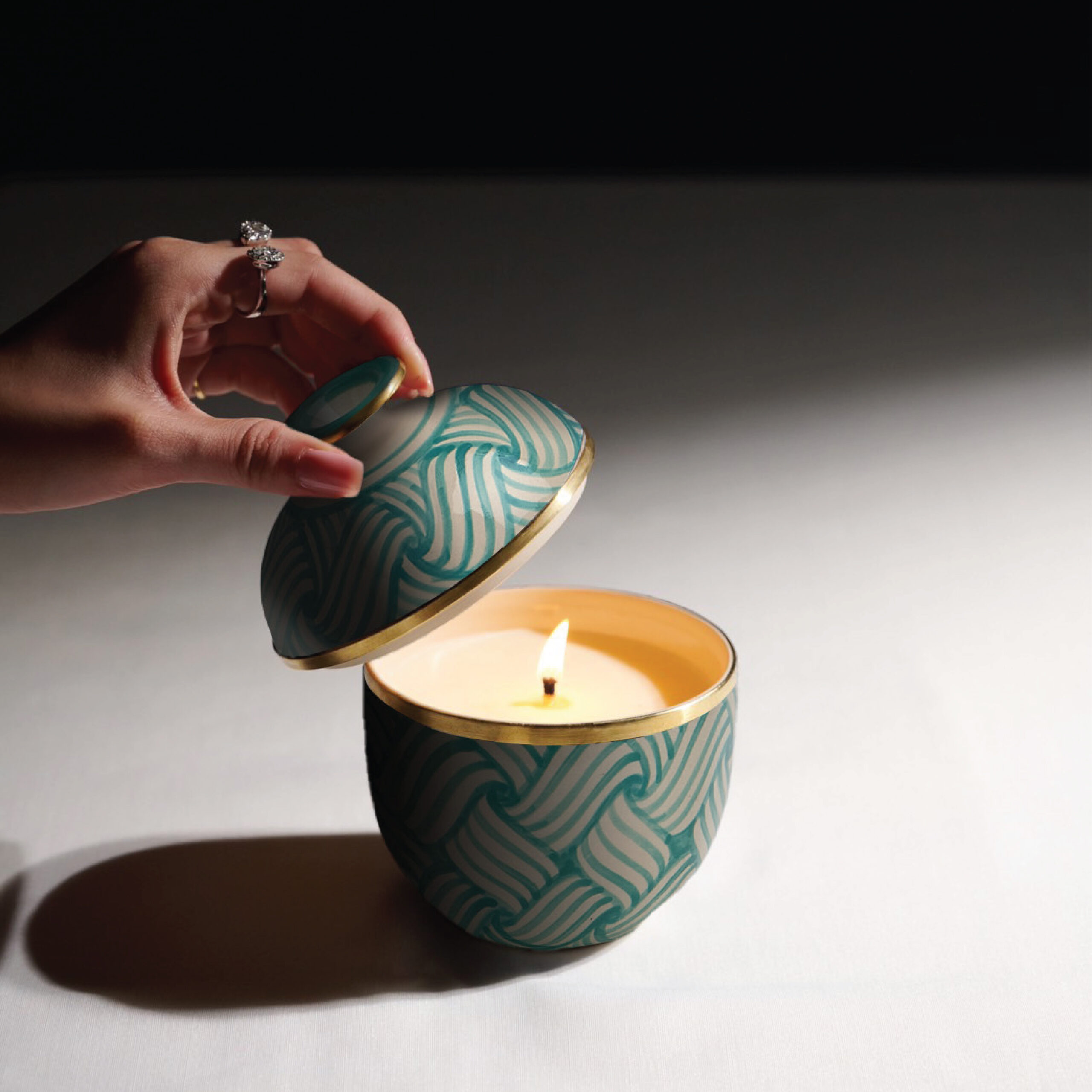 Ceramic Candle Tuay Green Infinity - Image 3